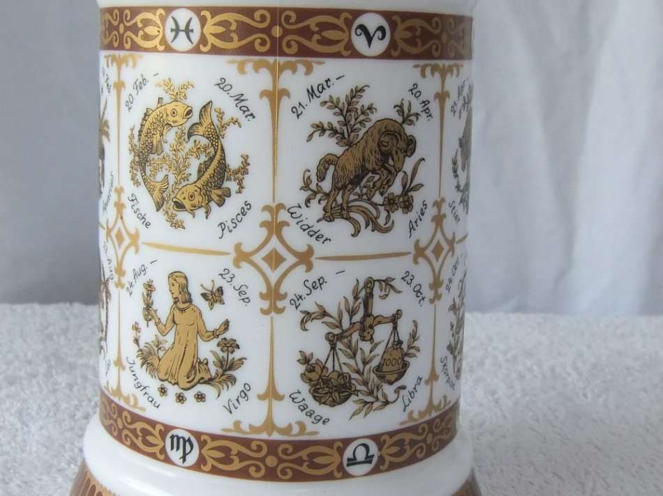 MUST SEE !! BMF Original Bierseidel German Milk Glass HOROSCOPE Stein Made in West Germany