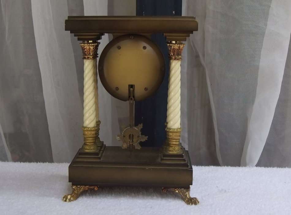 A STUNNING VINTAGE GERMAN 8 DAY MANTEL CLOCK BY SCHMID ...WORKS 100% !! QUALITY MOVEMENT !!