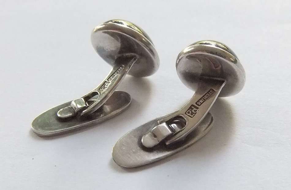 R1 START !! AN AWESOME PAIR OF STERLING SILVER DESIGNER STAMPED CABOCHON TIGERS EYE CUFFLINKS