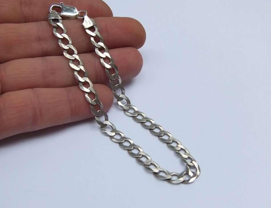 A GREAT QUALITY SOLID STERLING SILVER BRACELET WITH STRONG NEW CLASP !! FREE COMBINING !!