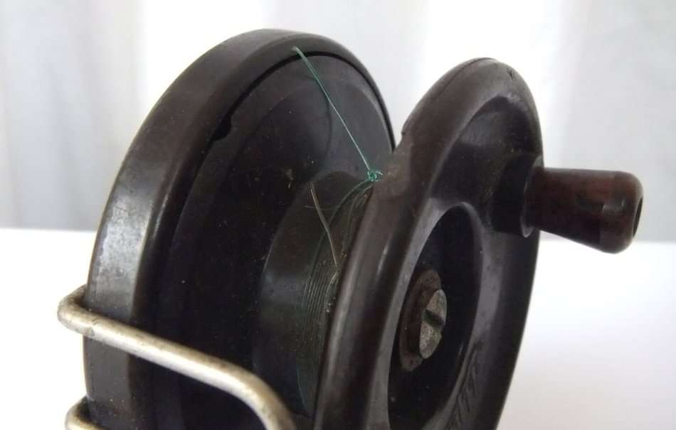 A JOBLOT OF THREE VINTAGE FISHING REELS IN VARYING CONDITIONS !! ALPHA / J.W YOUNG & SONS !! COOL !!