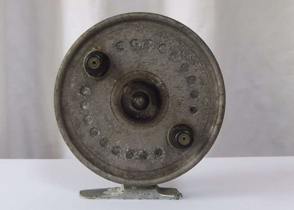 A JOBLOT OF THREE VINTAGE FISHING REELS IN VARYING CONDITIONS !! ALPHA / J.W YOUNG & SONS !! COOL !!