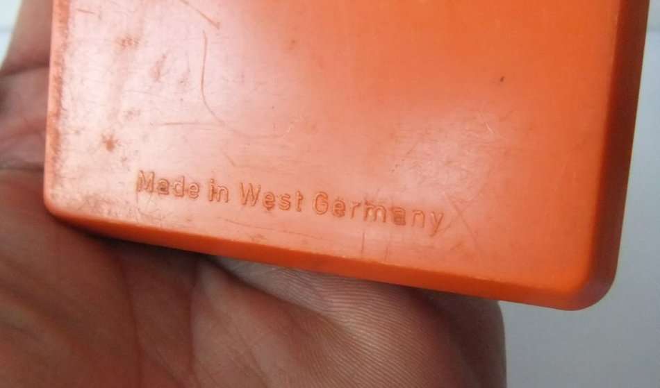 A VINTAGE CHROMATIC PITCH INSTRUMENT MADE IN WEST GERMANY - SOUNDS LIKE A HARMONICA !! UNUSUAL FIND