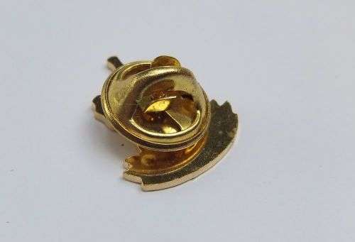 VINTAGE BADGE / TOURIST BADGE - SCOTLAND