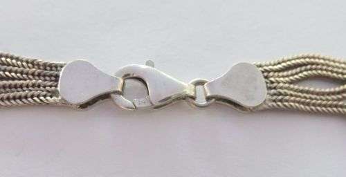 WOW !! A REALLY HIGH CLASS VINTAGE SOLID STERLING SILVER NECKLACE WITH AMAZING DETAIL !! MUST HAVE !