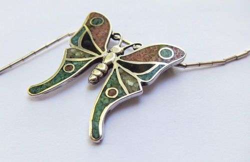 A BREATHTAKINGLY BEAUTIFUL ENAMEL ON STERLING SILVER BUTTERFLY PENDANT WITH NECKLACE !! BUILT IN !!
