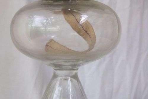 A BEAUTIFUL OLD / ANTIQUE GLASS OIL LAMP MADE BY P & A MNF CO CONNECTICUT U.S.A