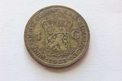 HAPPY 100TH BIRTHDAY !! AN ANTIQUE 90% SILVER NETHERLANDS 1923 ONE GUILDEN COIN IN GOOD CONDITION