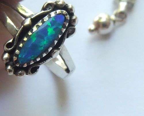 WOW !! A FABULOUS STERLING SILVER RING AND EARRINGS SET WITH OPAL LOOK INLAYS !! BID FOR ALL !!