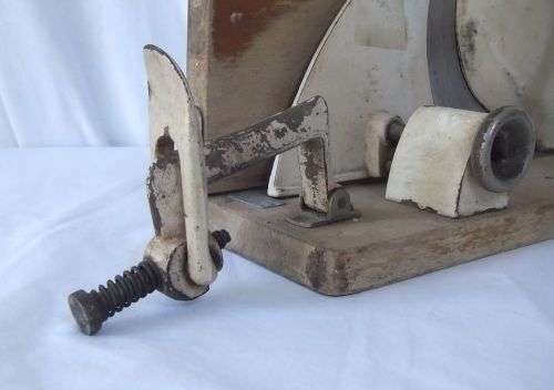 LOOK !! THE COOLEST THING SINCE SLICED BREAD !! A REALLY OLD BREAD SLICER WITH A GERMAN INOX BLADE