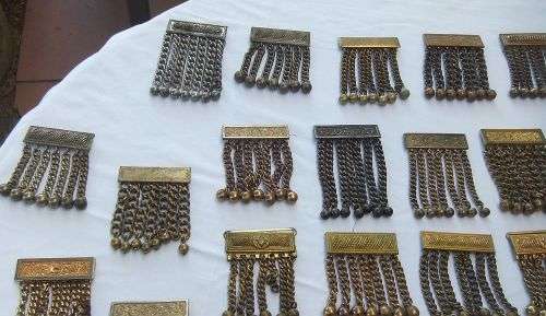 INCREDIBLE FIND !! OVER 3KG OF OLD FREEMASONRY SYMBOLS / ATTIRE ! MUST SEE !! BID FOR THE COLLECTION