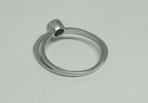 UNUSUAL BUT NOT CRUEL !! A UNIQUE SOLID STERLING SILVER DOUBLE RING SET WITH FACETED STONES !!