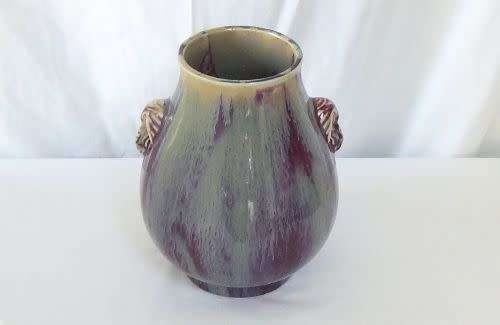 A RARE OLD FLAMBE DRIP GLAZE CHINESE POTTERY VASE WITH ELEPHANT HANDLES IN EXCELLENT CONDITION