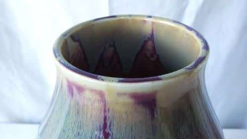 A RARE OLD FLAMBE DRIP GLAZE CHINESE POTTERY VASE WITH ELEPHANT HANDLES IN EXCELLENT CONDITION