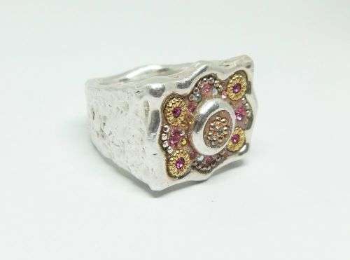 R1 START !! AN EXQUISITE DESIGNER MADE STERLING SILVER RING - STAMPED AND TESTED !! MUST SEE !!