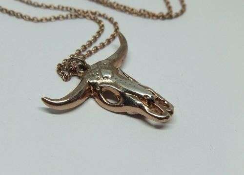 R1 START !! A Rose Gold plated genuine Sterling Silver OX skull pendant with necklace !! COOL !!