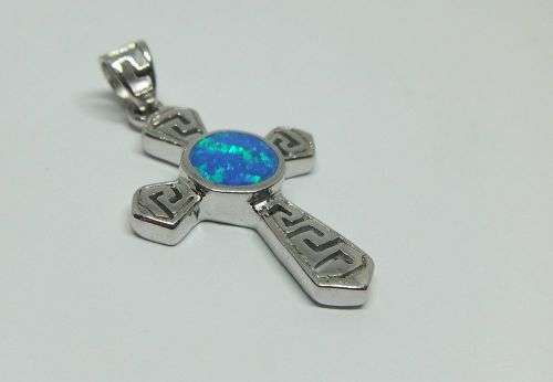 R1 START !! A STUNNING SOLID STERLING SILVER CROSS PENDANT - FIRE OPAL LOOK INSET !! MUST HAVE !!