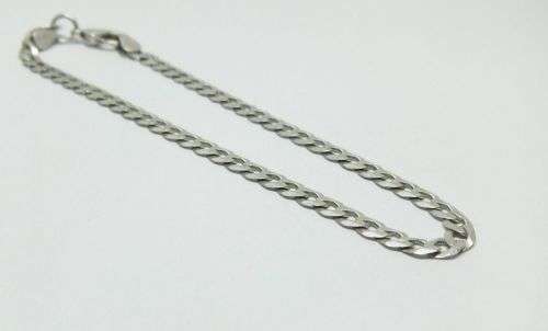 LOOK !! A FABULOUS SOLID STERLING SILVER CURB LINK BRACELET - STAMPED AND TESTED - FREE COMBINING !!