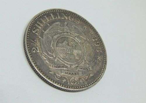 R1 START !!  1895 TWO AND A HALF SHILLINGS OF THE ``Z.A.R ``- STERLING SILVER !! FREE COMBINING !!