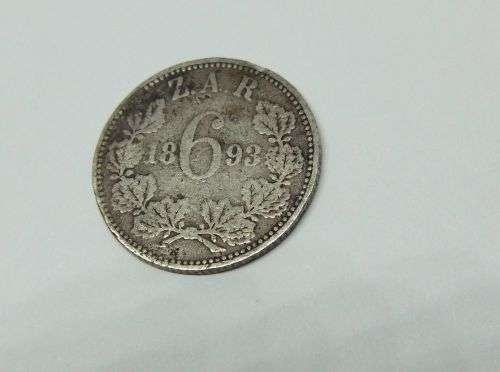 R1 START !!  AN 1893 SIXPENCE COIN OF THE ``Z.A.R `` - STERLING SILVER !! FREE COMBINING !!