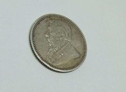 R1 START !!  AN 1895 SIXPENCE COIN OF THE ``Z.A.R `` - STERLING SILVER !! FREE COMBINING !!