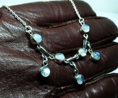 WOW !! A MAGNIFICENT VINTAGE LOOK STERLING SILVER NECKLACE SET WITH CABOCHON MOONSTONES !! MUST HAVE