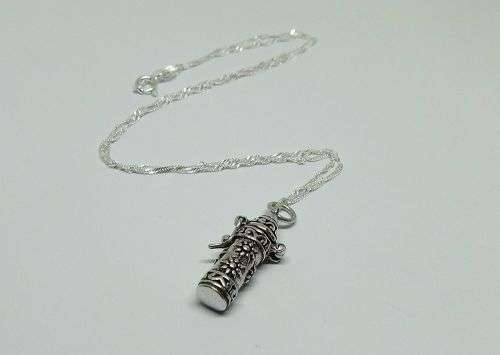 R1 START !! A 40 CM STERLING SILVER NECKLACE & STERLING SILVER SCROLL HOLDER PENDANT -FREE COMBINING