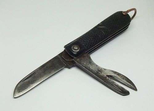 R1 START !! A TOTALLY COOL RARE WW2 MILITARY STAMPED POCKET KNIFE DATED 1940 !! FREE COMBINING !!