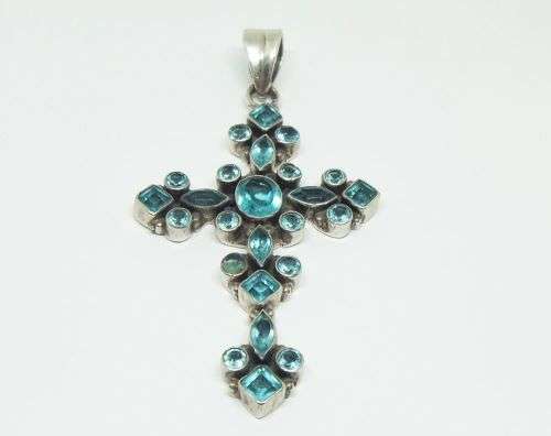 R1 START !! A HUGE SOLID STERLING SILVER CROSS PENDANT SET WITH FACETED BLUE STONES !! AWESOME !!