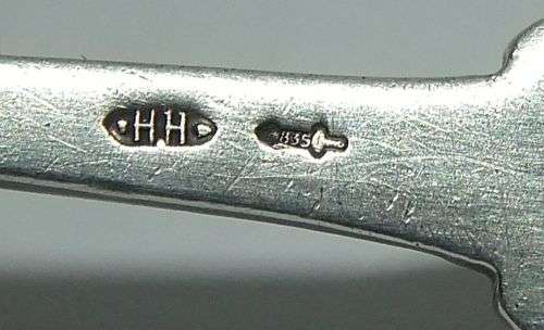 R1 START !! A VERY SOLID DUTCH SILVER .835 SPOON WITH DEVENTER CREST MOTIF !! STAMPED !! WOW !!