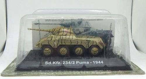 R1 START !! A HIGHLY DETAILED MODEL OF THE 1944 ` Sd.Kfz.234/2 PUMA ` MILITARY VEHICLE !!