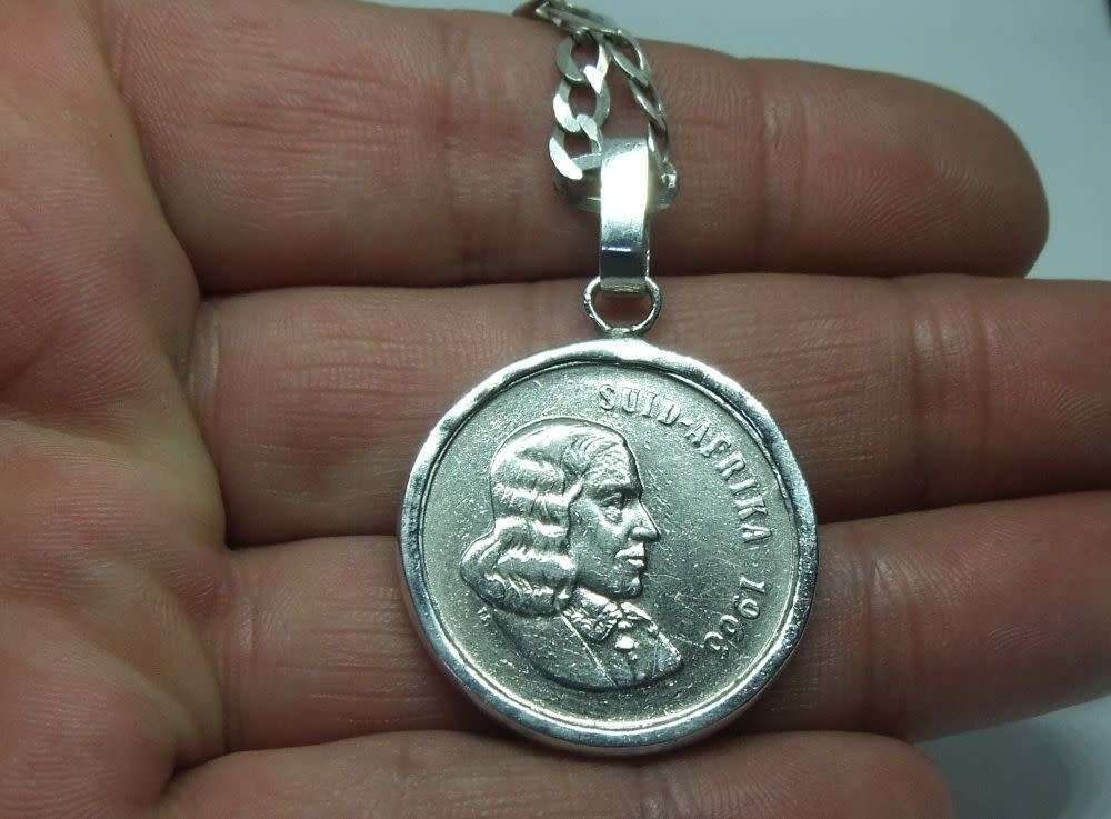 R1 START !! A SOLID STERLING SILVER NECKLACE & 1966 NICKEL 50c COIN STERLING SILVER PENDANT !! WOW