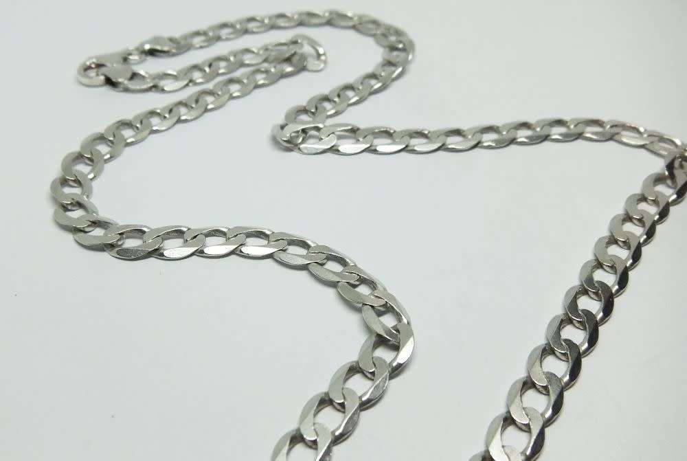 R1 START !! AN AWESOME SOLID STERLING SILVER CURB LINK NECKLACE IN GREAT CONDITION !! FREE COMBINING