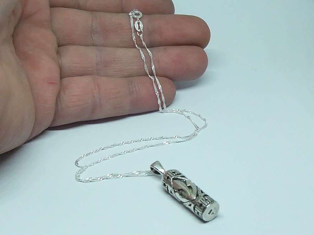 WOW !! AN AWESOME SOLID STERLING SILVER SCROLL PENDANT PLUS A STERLING SILVER NECKLACE !! LOOK !!