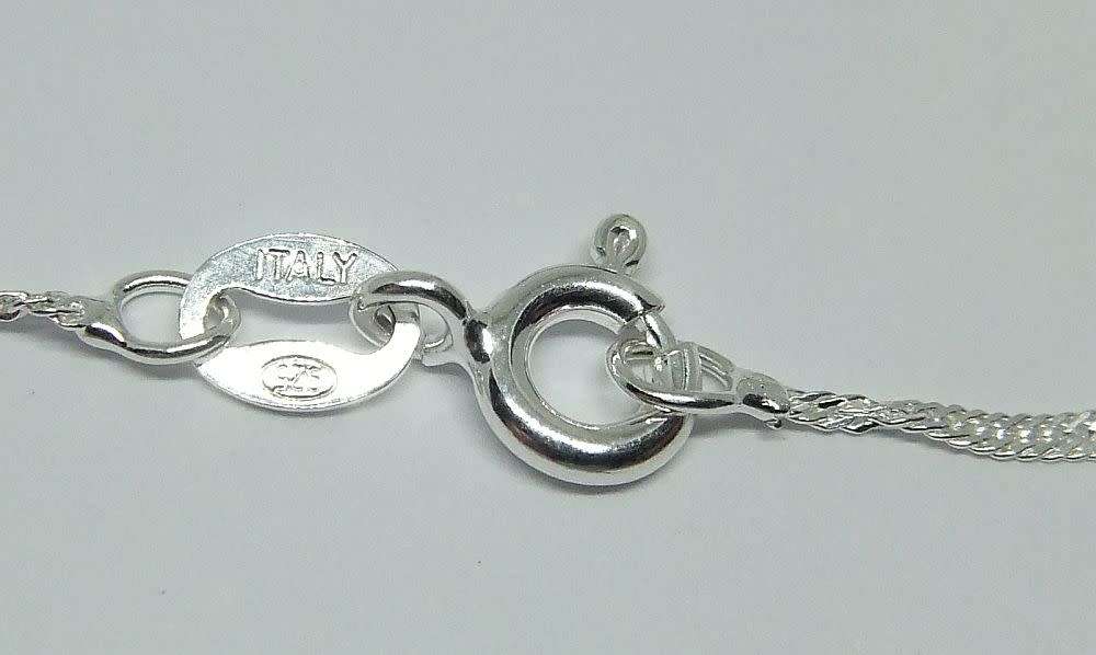 R1 START !! A 40 CM STERLING SILVER NECKLACE & STERLING SILVER CABOCHON GENUINE ONYX PENDANT !! WOW