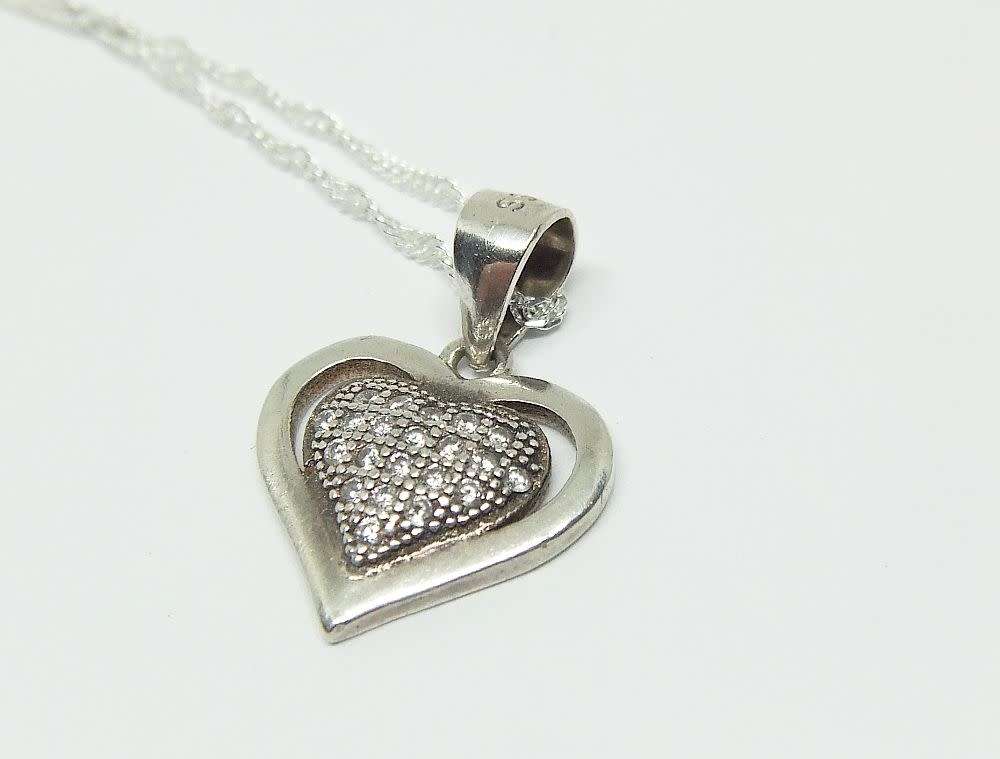 R1 START !! A 40 CM STERLING SILVER NECKLACE & STERLING SILVER CZ SET HEART PENDANT - FREE COMBINING