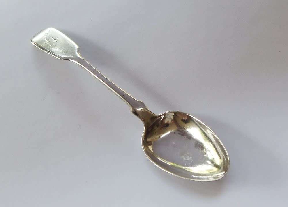 REMARKABLE FIND !! AN ANTIQUE 1843 HALLMARKED STERLING SILVER SPOON BY MAKER J.S !! EXETER ENGLAND !
