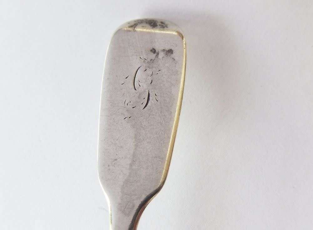 REMARKABLE FIND !! AN ANTIQUE 1843 HALLMARKED STERLING SILVER SPOON BY MAKER J.S !! EXETER ENGLAND !