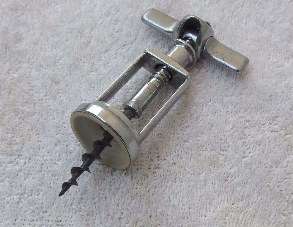 VINTAGE CORKSCREW - METAL - ITALY
