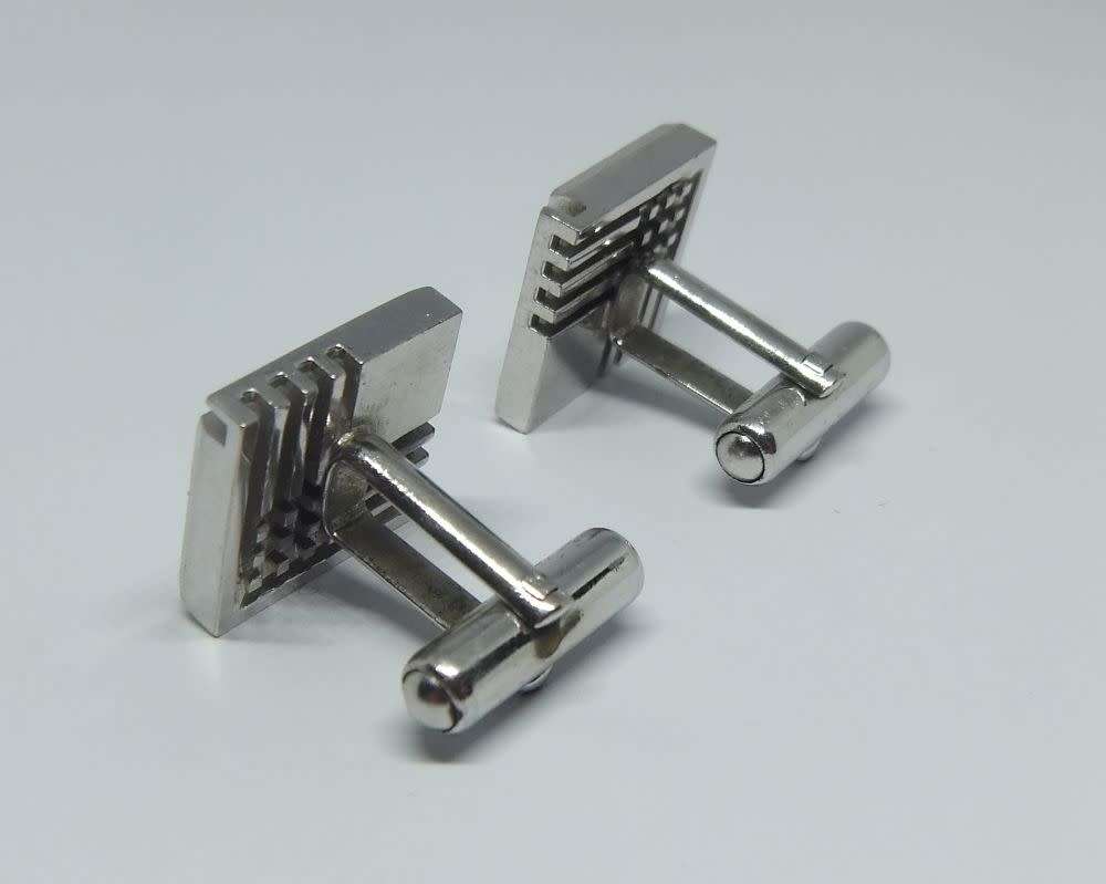 VINTAGE CUFFLINKS - SILVER TONE