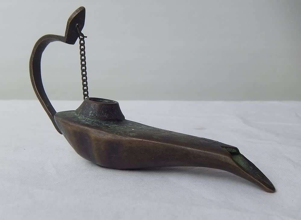 UNUSUAL FINDS !! TWO INTERESTING VERY OLD LOOKING BRONZE METAL OIL LAMPS ? ALADDIN SHAPE !!