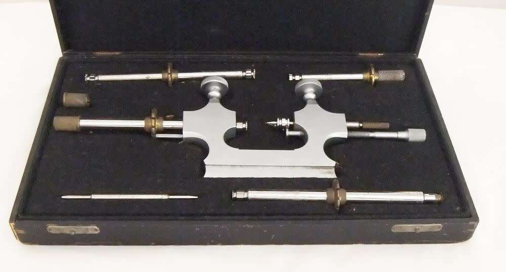 RARE FIND !! AN ANTIQUE WATCHMAKERS SWIVEL LATHE TOOL IN GOOD CONDITION !! PLUS ACCESSORIES !!