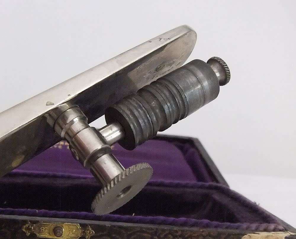 ULTRA RARE !! AN EARLY 20TH CENTURY JEWELERS / WATCHMAKERS TOOL IN ORIGINAL CASE !! HIGH VALUE !!