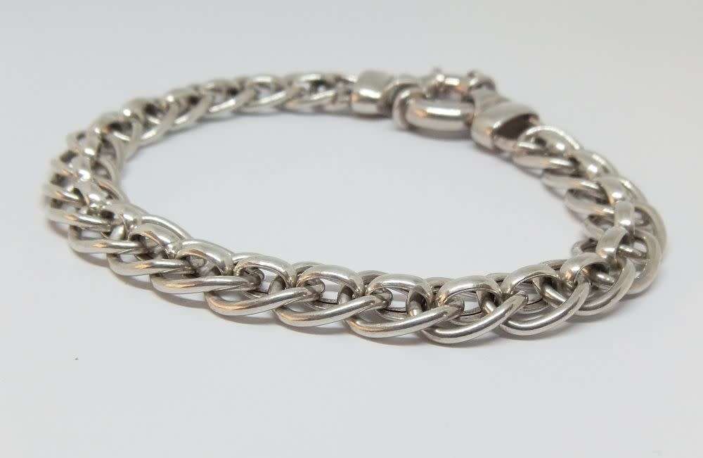 AN ABSOLUTELY GORGEOUS SOLID STERLING SILVER MULTI LINK BRACELET WITH SIGNORETTI CLASP !! WOW !!