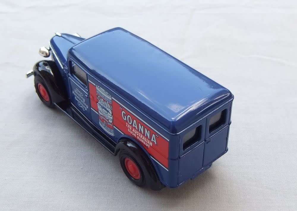 A VINTAGE DIE CAST METAL MODEL OF THE 1937 G.M.C VAN BY MATCHBOX MODELS OF YESTERYEAR