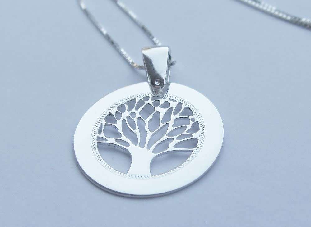 A genuine sterling silver necklace and pendant with tree of life motif - Brand new - Boxed