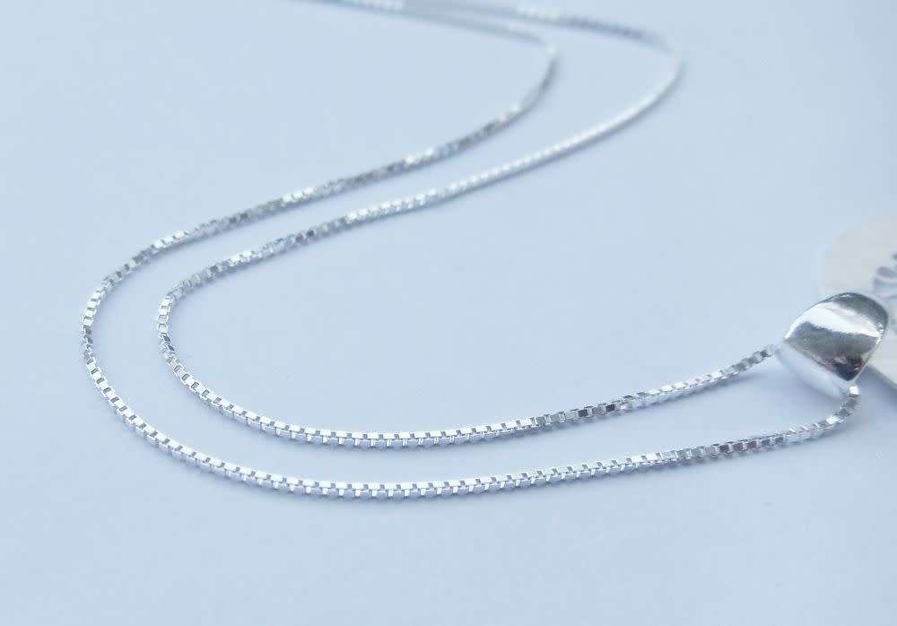 A genuine sterling silver necklace and pendant with tree of life motif - Brand new - Boxed