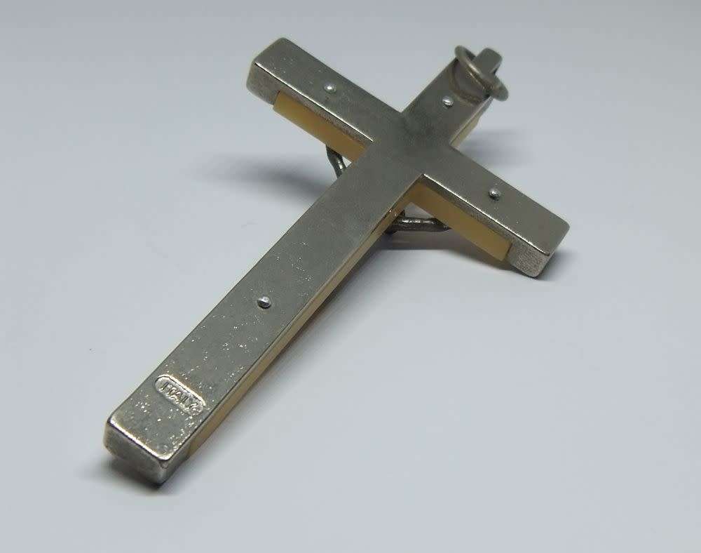 A magnificently detailed vintage Italian made Crucifix