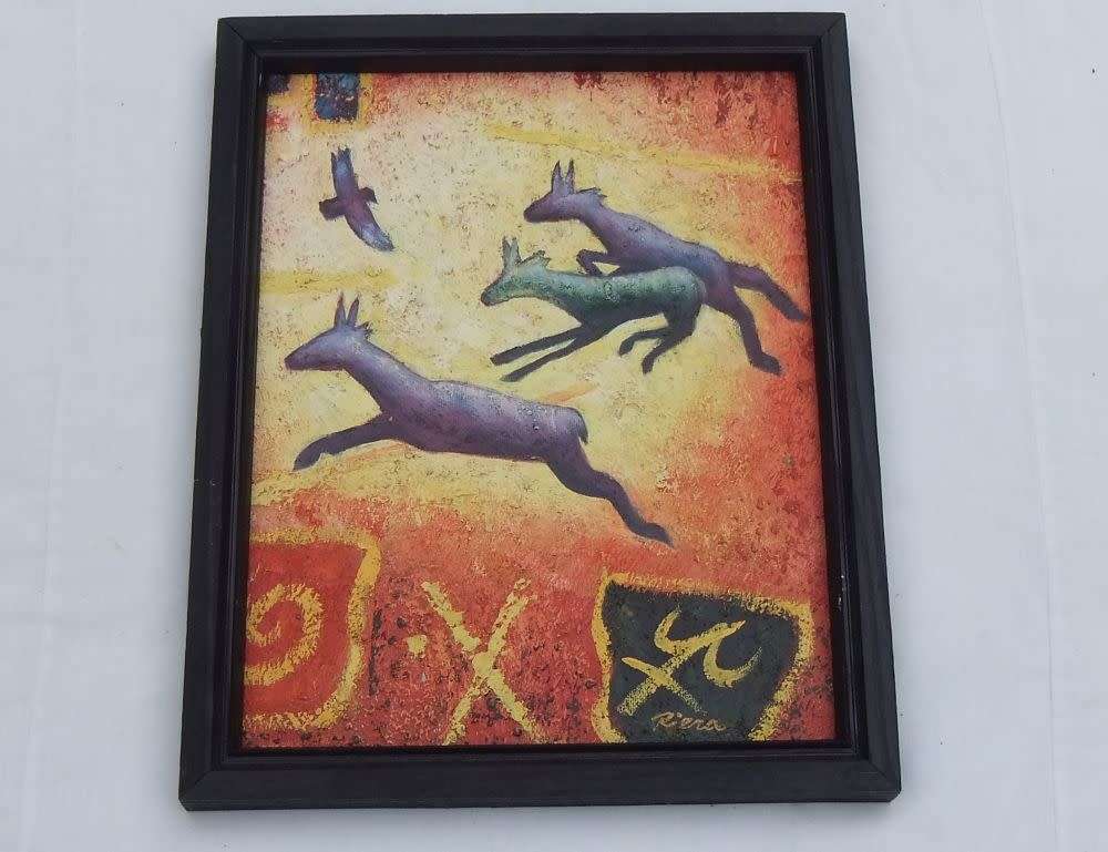 AN EYE CATCHING SIGNED OIL ON BOARD PAINTING OF WILDLIFE WITH COLOURFUL BACKGROUND