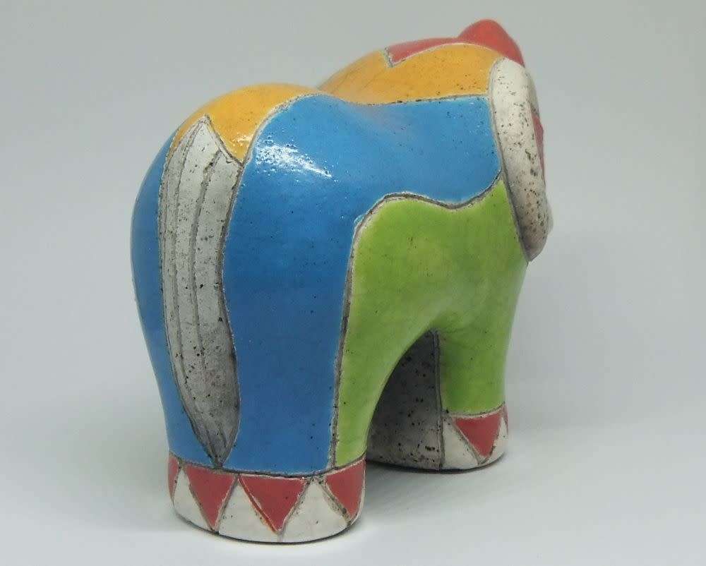 A COLOURFUL SIGNED VINTAGE RAKU POTTERY ELEPHANT FIGURINE